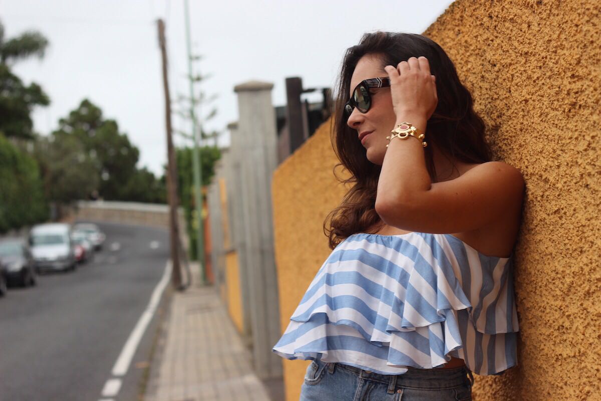 cropped top rayas bershka